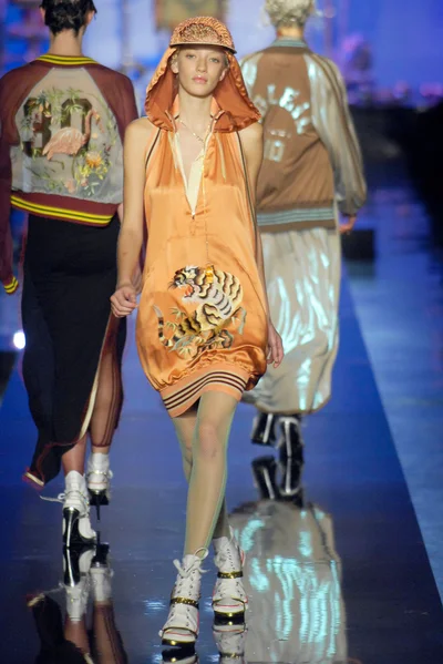 Look 62